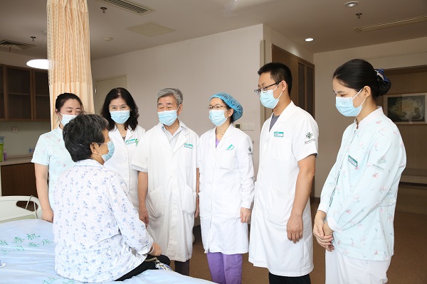 海南省肿瘤医院实施高难度“全盆腔脏器切除术”