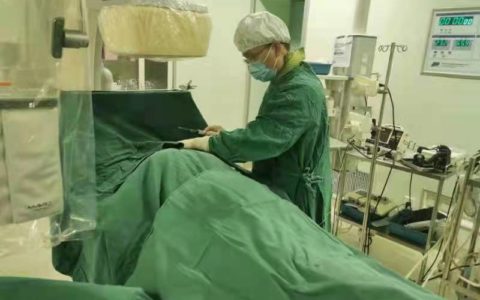 解放军总医院海南医院完成罕见 高难度永久心脏起搏器植入术
