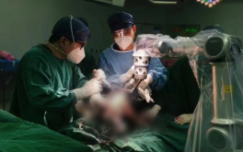 天玑助力海南省人民医院开展国产机器人辅助下全膝关节置换术