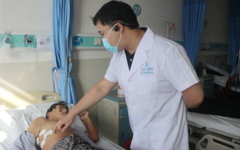 三亚市人民医院成功完成食道肿瘤微创切除手术