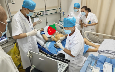 海南省人民医院定安分院成功开展超声引导下经皮肝穿刺置管引流术
