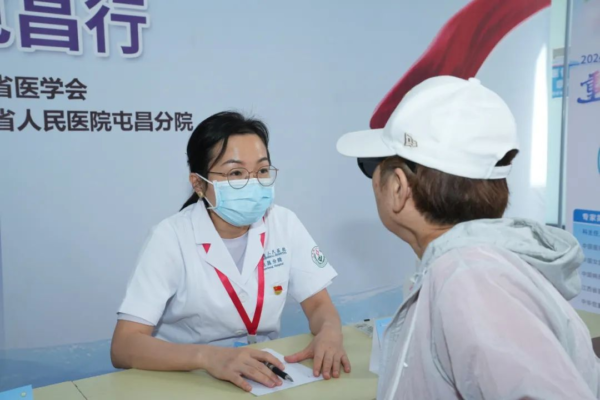 广东省医学学术直通车-重症医学屯昌行圆满落幕